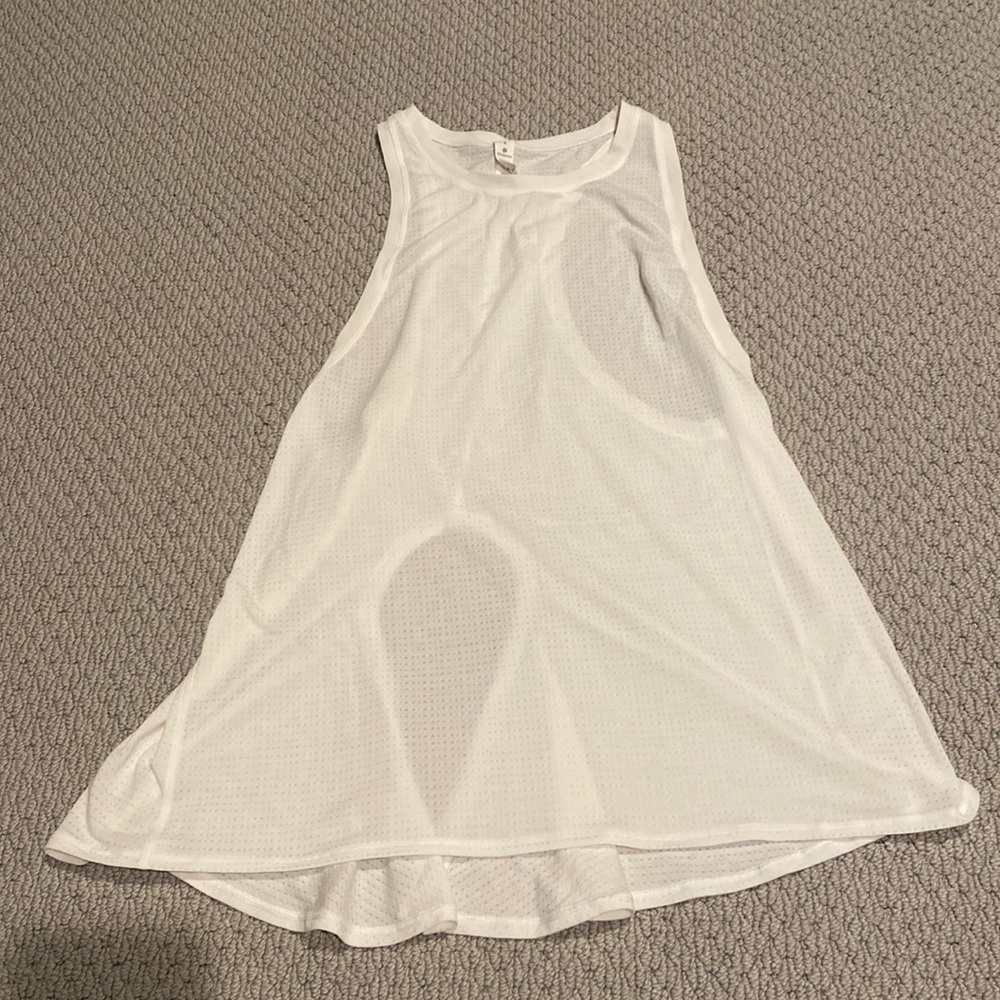 White lululemon workout tank top